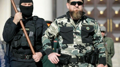 Kadirov isi trimite cei trei fii minori in Ucraina ”in prima linie de contact” Kadirov isi trimite cei trei fii minori in Ucraina ”in prima linie de contact”