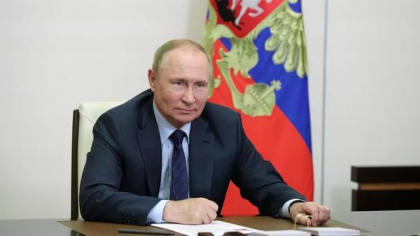 Vladimir Putin a semnat legea privind intrarea celor patru regiuni ucrainene in Rusia Vladimir Putin a semnat legea privind intrarea celor patru regiuni ucrainene in Rusia