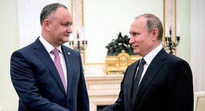 Igor Dodon l-a felicitat pe Vladimir Putin cu aniversarea celor 70 de ani. Ce i-a urat fostul presedinte liderului de la Kremlin: „Putere...”