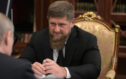 Kadirov sustine ca „aproximativ 10.000” de combatanti ceceni lupta in Ucraina: „Regimente suplimentare vor pleca in zilele urmatoare. Ii vom elimina pe satanisti. Vom curata pamantul de aceasta abominatie”
Kadirov sustine ca „aproximativ 10.000” de combatanti ceceni lupta in Ucraina: „Regimente suplimentare vor pleca in zilele urmatoare. Ii vom elimina pe satanisti. Vom curata pamantul de aceasta abominatie”