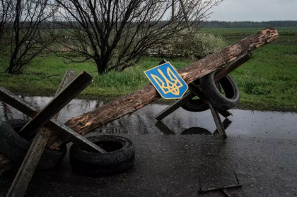 Ucraina: O groapa comuna si alte aproximativ 200 de morminte, descoperite in orasul Liman Ucraina: O groapa comuna si alte aproximativ 200 de morminte, descoperite in orasul Liman