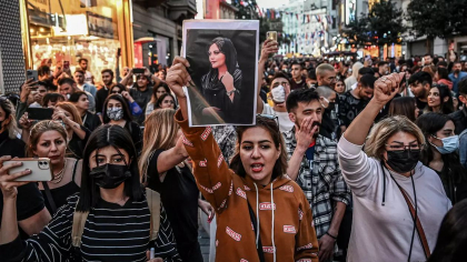Protestele antiguvernamentale din Iran continua: „Nu ne mai este frica. Vom lupta” Protestele antiguvernamentale din Iran continua: „Nu ne mai este frica. Vom lupta”