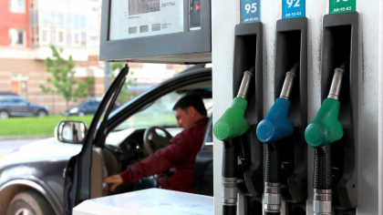 Carburantii - tot mai scumpi. Noile preturi stabilite de ANRE pentru benzina si motorina Carburantii - tot mai scumpi. Noile preturi stabilite de ANRE pentru benzina si motorina