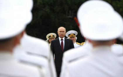 Putin se teme de o revolta a generalilor, sustine un fost ofiter al fortelor aeriene rusesti
