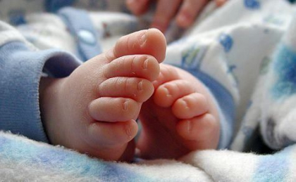 Caz tragic la Falesti. Un copil de o luna - gasit mort de catre mama sa. Cum s-a intamplat totul 