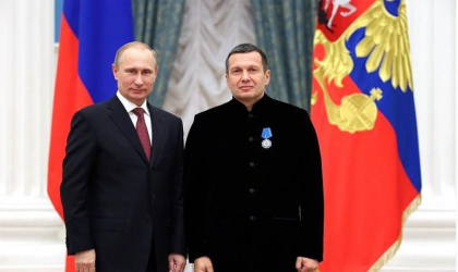 Propagandistul favorit al lui Vladimir Putin se intreaba daca lansarea „operatiunii militare speciale” a fost o idee buna - VIDEO Propagandistul favorit al lui Vladimir Putin se intreaba daca lansarea „operatiunii militare speciale” a fost o idee buna - VIDEO