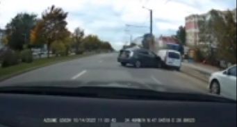Noi detalii despre accidentul de pe strada Mircea cel Batran, in care a fost implicat un taximetrist. Politia: "Soferul a decedat" - VIDEO