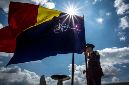 Romania a contribuit la fondurile NATO cu 1,4 milioane de dolari pentru apararea Ucrainei, Moldovei, Georgiei si Iordaniei Romania a contribuit la fondurile NATO cu 1,4 milioane de dolari pentru apararea Ucrainei, Moldovei, Georgiei si Iordaniei