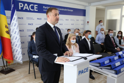 Fugarul Gheorghe Cavcaliuc anunta ca Partidului PACE va participa la protestul din Piata Marii Adunari Nationale: "PAS nu este interesat de progres" Fugarul Gheorghe Cavcaliuc anunta ca Partidului PACE va participa la protestul din Piata Marii Adunari Nationale: "PAS nu este interesat de progres"