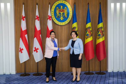 Prim-ministrul Natalia Gavrilita, la intrevedere cu presedintele Georgiei, Salome Zourabichvili: "In pofida tuturor crizelor care ne lovesc, ramanem focusati pe reformele importante" Prim-ministrul Natalia Gavrilita, la intrevedere cu presedintele Georgiei, Salome Zourabichvili: "In pofida tuturor crizelor care ne lovesc, ramanem focusati pe reformele importante"