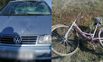 Accident grav la Slobozia. Un biciclist a ajuns la spital, dupa ce a fost lovit de un automobil. Ce spune soferul - FOTO Accident grav la Slobozia. Un biciclist a ajuns la spital, dupa ce a fost lovit de un automobil. Ce spune soferul - FOTO