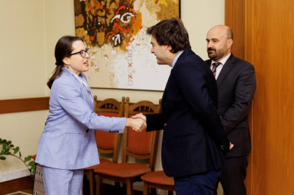 Nicu Popescu, la intrevederea cu noua sefa a misiunii OSCE in Moldova: "Am vorbit despre stadiul actual al procesului de reglementare transnistreana si situatia de securitate in regiune" Nicu Popescu, la intrevederea cu noua sefa a misiunii OSCE in Moldova: "Am vorbit despre stadiul actual al procesului de reglementare transnistreana si situatia de securitate in regiune"