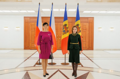 Maia Sandu s-a intalnit cu Presedintele Camerei Deputatilor legislativului ceh, Marketa Pekarova Adamova. Care au fost subiectele discutate
Maia Sandu s-a intalnit cu Presedintele Camerei Deputatilor legislativului ceh, Marketa Pekarova Adamova. Care au fost subiectele discutate