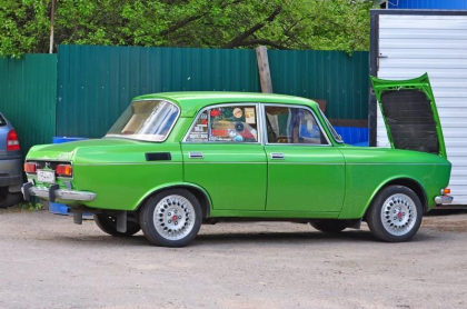 Rusia ar vrea sa inceapa in decembrie productia de masini Moskvitch la fosta uzina Renault, dar mai multe intrebari persista Rusia ar vrea sa inceapa in decembrie productia de masini Moskvitch la fosta uzina Renault, dar mai multe intrebari persista