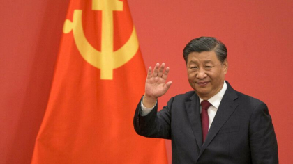 Presedintele chinez Xi Jinping, reales pentru al treilea mandat in fruntea Partidului Comunist: „Lumea are nevoie de China”
Presedintele chinez Xi Jinping, reales pentru al treilea mandat in fruntea Partidului Comunist: „Lumea are nevoie de China”