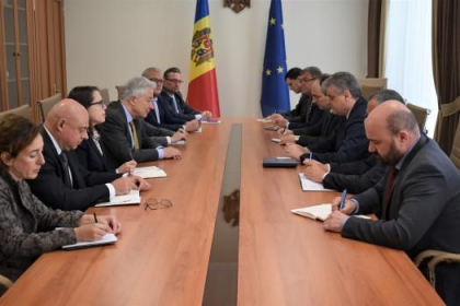 Viceprim-ministrul pentru reintegrare, Oleg Serebrian, s-a intalnit cu Reprezentantul Special al Presedintiei in exercitiu a OSCE, Thomas Mayr-Harting. Care au fost subiectele discutate Viceprim-ministrul pentru reintegrare, Oleg Serebrian, s-a intalnit cu Reprezentantul Special al Presedintiei in exercitiu a OSCE, Thomas Mayr-Harting. Care au fost subiectele discutate