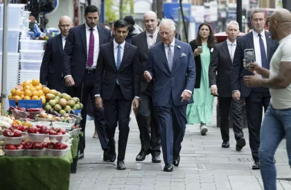 Primul premier britanic mai bogat decat regele. Rishi Sunak va primi mandatul de la Charles al III-lea. Desfasuratorul zilei