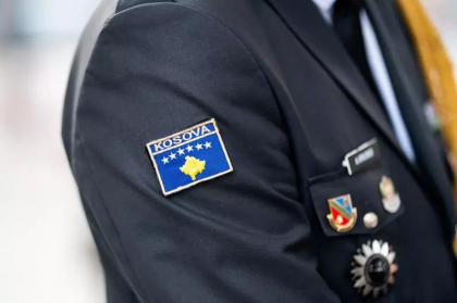 Cum sfideaza Kosovo Occidentul, refuzand sa renunte la o masura care a dus la proteste violente Cum sfideaza Kosovo Occidentul, refuzand sa renunte la o masura care a dus la proteste violente