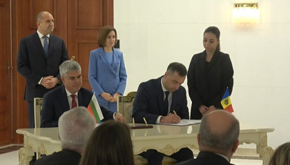 A fost semnat contractul dintre Energocom si Bulgartransgaz pentru livrarea gazele naturale si transportarea lor. Presedintele Bulgariei, la Chisinau: „Este un pas important” - VIDEO