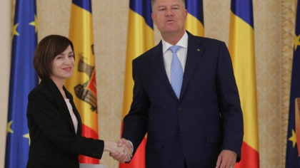 Klaus Iohannis, alaturi de Maia Sandu in Parlamentul Romaniei, incurajeaza promovarea femeilor in politica Klaus Iohannis, alaturi de Maia Sandu in Parlamentul Romaniei, incurajeaza promovarea femeilor in politica