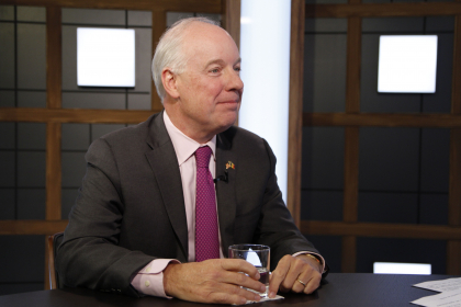 Vor interveni SUA sau NATO in cazul unui posibil atac al Rusiei asupra Republicii Moldova? Ambasadorul Kent Longsdon la emisiunea In PROfunzime: „Nu avem niciun indiciu ca ati putea fi atacati”

