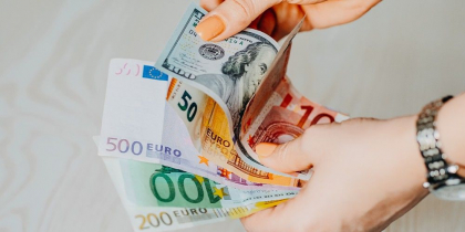 Curs valutar BNM pentru 3 noiembrie. Cat costa astazi un euro si un dolar - FOTO