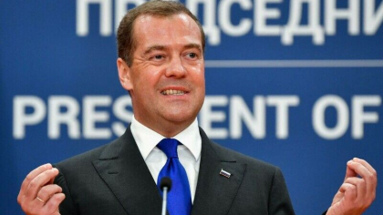 Medvedev: „Am fost abandonati de oameni speriati, carora le pasa numai de ei. Tradatori lasi si dezertori lacomi”