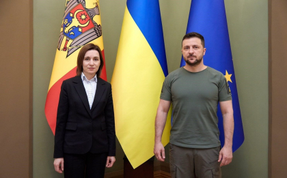 Maia Sandu a vorbit la telefon cu Volodimir Zelenski. Racheta ruseasca doborata la Naslavcea - unul dintre subiectele discutate Maia Sandu a vorbit la telefon cu Volodimir Zelenski. Racheta ruseasca doborata la Naslavcea - unul dintre subiectele discutate