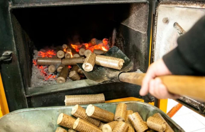 In jur de 100 de centrale termice pe biomasa din tara sunt testate pentru a putea fi folosite. Spinu: „Trecem Moldova la combustibili alternativi” - FOTO In jur de 100 de centrale termice pe biomasa din tara sunt testate pentru a putea fi folosite. Spinu: „Trecem Moldova la combustibili alternativi” - FOTO