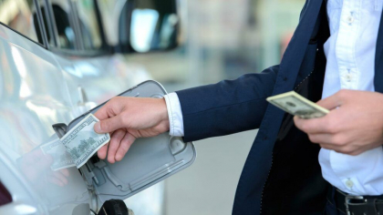 ANRE: "In pofida cresterii preturilor pe plan regional, nivelul preturilor la carburanti in Republica Moldova este unul din cele mai mici din Europa" - FOTO
ANRE: "In pofida cresterii preturilor pe plan regional, nivelul preturilor la carburanti in Republica Moldova este unul din cele mai mici din Europa" - FOTO