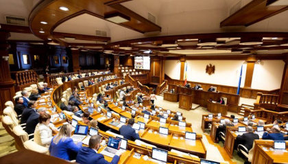 Votat in Parlament: Republica Moldova va primi un imprumut de 60 de milioane de euro de la Agentia Franceza pentru Dezvoltare. Unde vor fi folositi banii Votat in Parlament: Republica Moldova va primi un imprumut de 60 de milioane de euro de la Agentia Franceza pentru Dezvoltare. Unde vor fi folositi banii