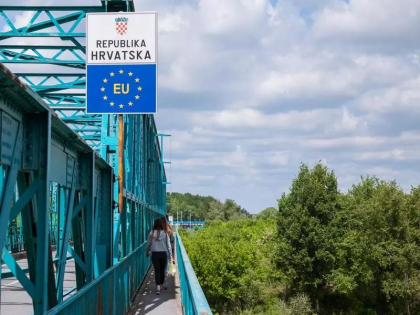 Parlamentul European a dat unda verde pentru intrarea Croatiei in Schengen: „Criteriile au fost indeplinite” Parlamentul European a dat unda verde pentru intrarea Croatiei in Schengen: „Criteriile au fost indeplinite”