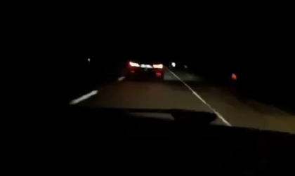 Un barbat - cercetat penal, dupa ce a fost prins beat pe un drum din raionul Ialoveni. Acesta a ignorat cerintele politistilor - VIDEO Un barbat - cercetat penal, dupa ce a fost prins beat pe un drum din raionul Ialoveni. Acesta a ignorat cerintele politistilor - VIDEO