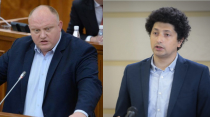 Schimb de replici la sedinta Parlamentului. Cum a raspuns Vasile Bolea, intrebat de Radu Marian ce se intampla in Ucraina si cine e statul agresor: „Intrebam de jumatate de an si nu primim raspuns” Schimb de replici la sedinta Parlamentului. Cum a raspuns Vasile Bolea, intrebat de Radu Marian ce se intampla in Ucraina si cine e statul agresor: „Intrebam de jumatate de an si nu primim raspuns”