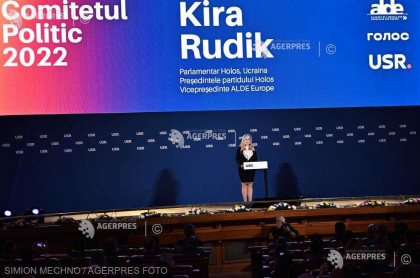 Parlamentar ucrainean: Am avut 10 minute sa votam legea martiala. Eram speriati - cantam imnul si ne tineam de maini