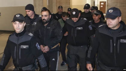 Cine sunt moldovenii retinuti in Bulgaria pentru ca ar fi oferit „suport” atentatului de la Istanbul Cine sunt moldovenii retinuti in Bulgaria pentru ca ar fi oferit „suport” atentatului de la Istanbul