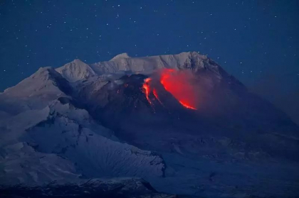 Un mare vulcan din Rusia se pregateste de o eruptie exploziva. Avertismentele expertilor - VIDEO