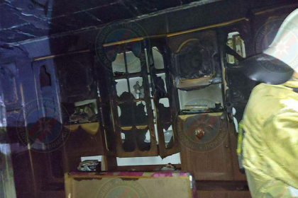 Incendiu intr-un apartament de la Tighina. Un barbat a murit, dupa ce a adormit cu tigara aprinsa - FOTO Incendiu intr-un apartament de la Tighina. Un barbat a murit, dupa ce a adormit cu tigara aprinsa - FOTO