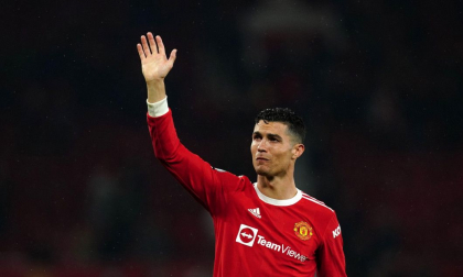 Cristiano Ronaldo si-a reziliat contractul cu Manchester United