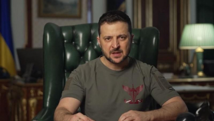 Zelenski a oferit distinctii celor mai buni luptatori: Acum avem o oportunitate istorica de a apara libertatea ucraineana odata pentru totdeauna - VIDEO Zelenski a oferit distinctii celor mai buni luptatori: Acum avem o oportunitate istorica de a apara libertatea ucraineana odata pentru totdeauna - VIDEO