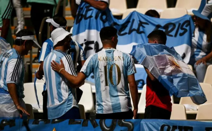 Ziua de marti de la Campionatul Mondial Qatar 2022: Franta - Australia in Grupa D - Franta se distreaza in repriza a doua Ziua de marti de la Campionatul Mondial Qatar 2022: Franta - Australia in Grupa D - Franta se distreaza in repriza a doua