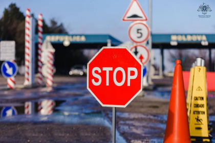 Atentie, calatori. Trei puncte de trecere a frontierei cu Ucraina si-au sistat temporar activitatea. Care sunt acestea Atentie, calatori. Trei puncte de trecere a frontierei cu Ucraina si-au sistat temporar activitatea. Care sunt acestea