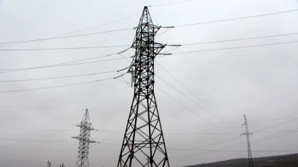 De ce Moldova ramane fara lumina cand sunt bombardamente in Ucraina, daca, Kievul a oprit de mai bine de o luna livrarile de electricitate catre tara noastra, iar Romania e cea care ne asigura aproape tot necesarul de curent? De ce Moldova ramane fara lumina cand sunt bombardamente in Ucraina, daca, Kievul a oprit de mai bine de o luna livrarile de electricitate catre tara noastra, iar Romania e cea care ne asigura aproape tot necesarul de curent?