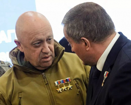 Evgheni Prigojin este pus pe jar. Ascensiunea politica a sefului Wagner, infranata de alt grup de mercenari
