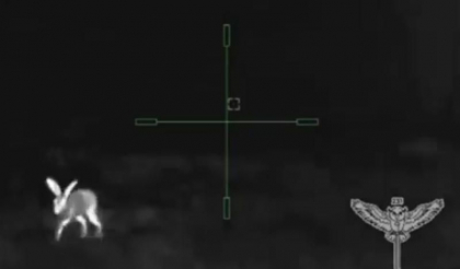  Un lunetist ucrainean a eliminat mai multi soldati rusi care au iesit noaptea la vanatoare de iepuri cu grenade - VIDEO