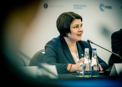 Natalia Gavrilita, la Reuniunea Liderilor de la Munchen: "Trebuie sa ramanem vigilenti si solidari cu UE, NATO si tarile care promoveaza pacea si prosperitatea" Natalia Gavrilita, la Reuniunea Liderilor de la Munchen: "Trebuie sa ramanem vigilenti si solidari cu UE, NATO si tarile care promoveaza pacea si prosperitatea"