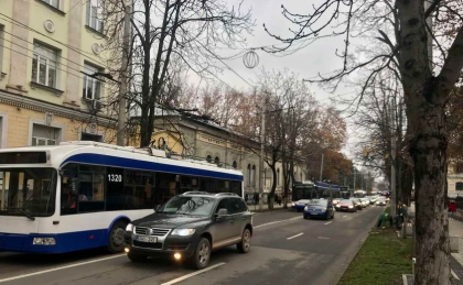 Atentie, calatori. Mai multe rute de troleibuz din capitala - redirectionate. Care este motivul Atentie, calatori. Mai multe rute de troleibuz din capitala - redirectionate. Care este motivul