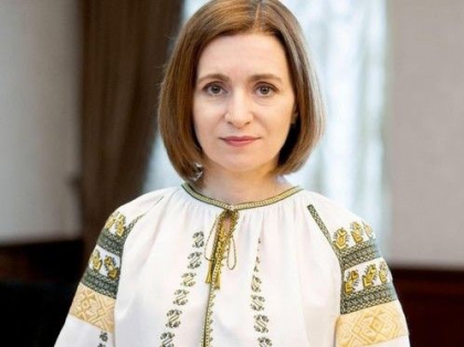 Arta camasii cu altita, element de identitate culturala pe ambele maluri ale Prutului - inclusa in lista patrimoniului UNESCO. Sandu: „ Bucuria cea mai mare e ca decizia vine pe 1 decembrie” Arta camasii cu altita, element de identitate culturala pe ambele maluri ale Prutului - inclusa in lista patrimoniului UNESCO. Sandu: „ Bucuria cea mai mare e ca decizia vine pe 1 decembrie”