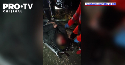 S-a nascut in camasa. Un barbat care a fost lovit de un tren la Singera a supravietuit, fiind transportat la spital cu un trautatism la picior