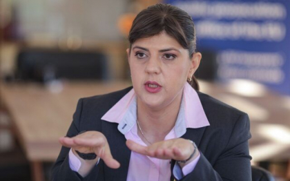 Parchetul European ar putea investiga persoanele si firmele care incalca sanctiunile UE pentru Rusia. Propunere oficiala a Comisiei Europene de incriminare a nerespectarii sanctiunilor. Pedepse pana la 5 ani de inchisoare Parchetul European ar putea investiga persoanele si firmele care incalca sanctiunile UE pentru Rusia. Propunere oficiala a Comisiei Europene de incriminare a nerespectarii sanctiunilor. Pedepse pana la 5 ani de inchisoare